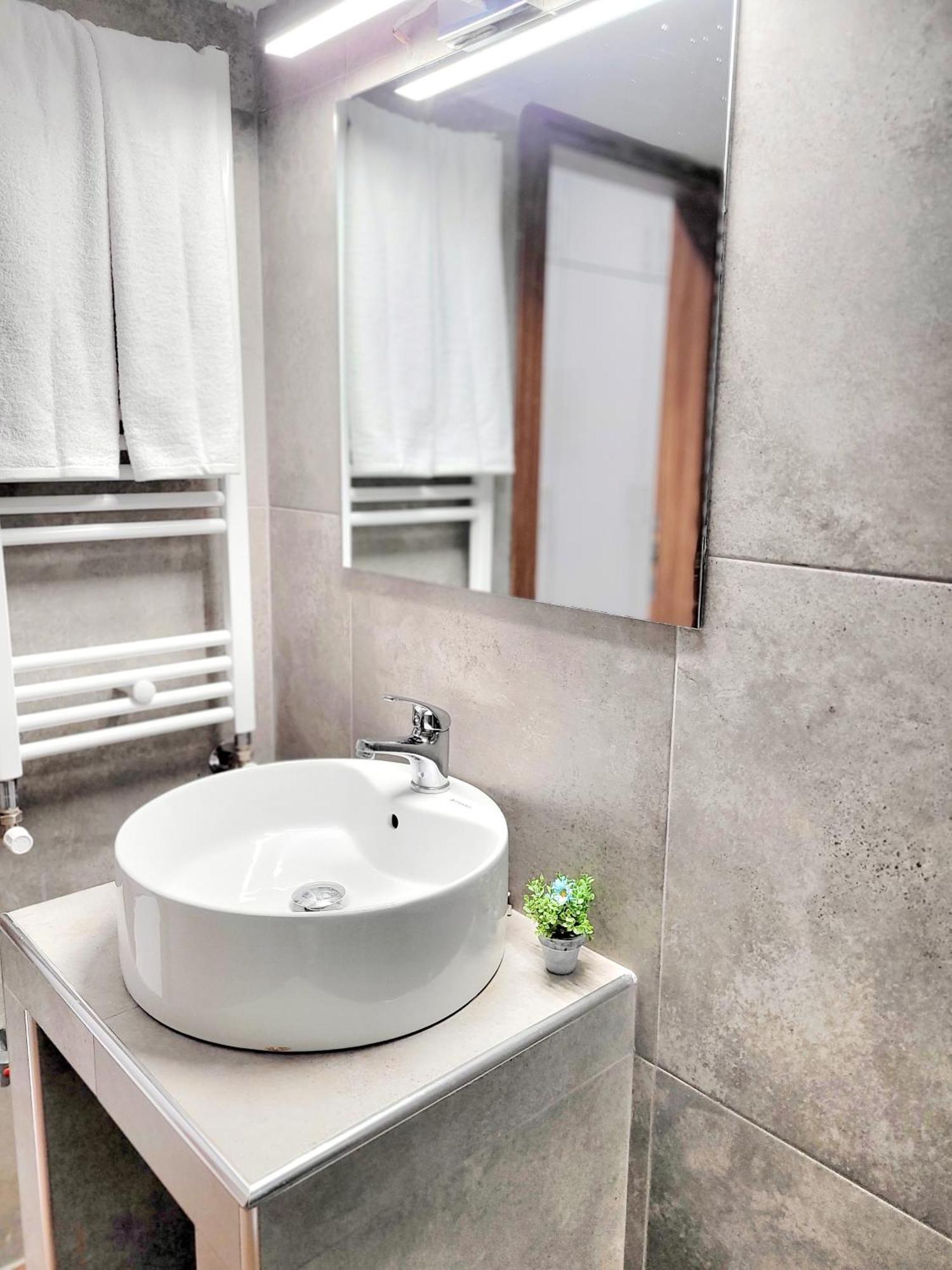 Urban Chic By Casa D'oro Apartment *